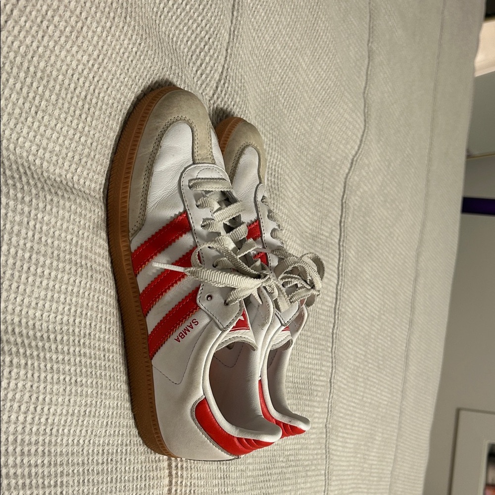 Adidas Kids White and Red sambas
